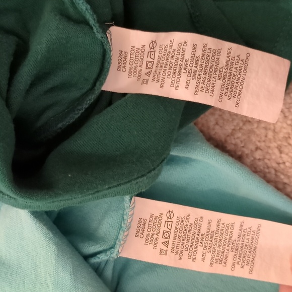 Children's Place Christmas Cat Long Sleeve Shirts and Red Leggings Bundle - Picture 8 of 8